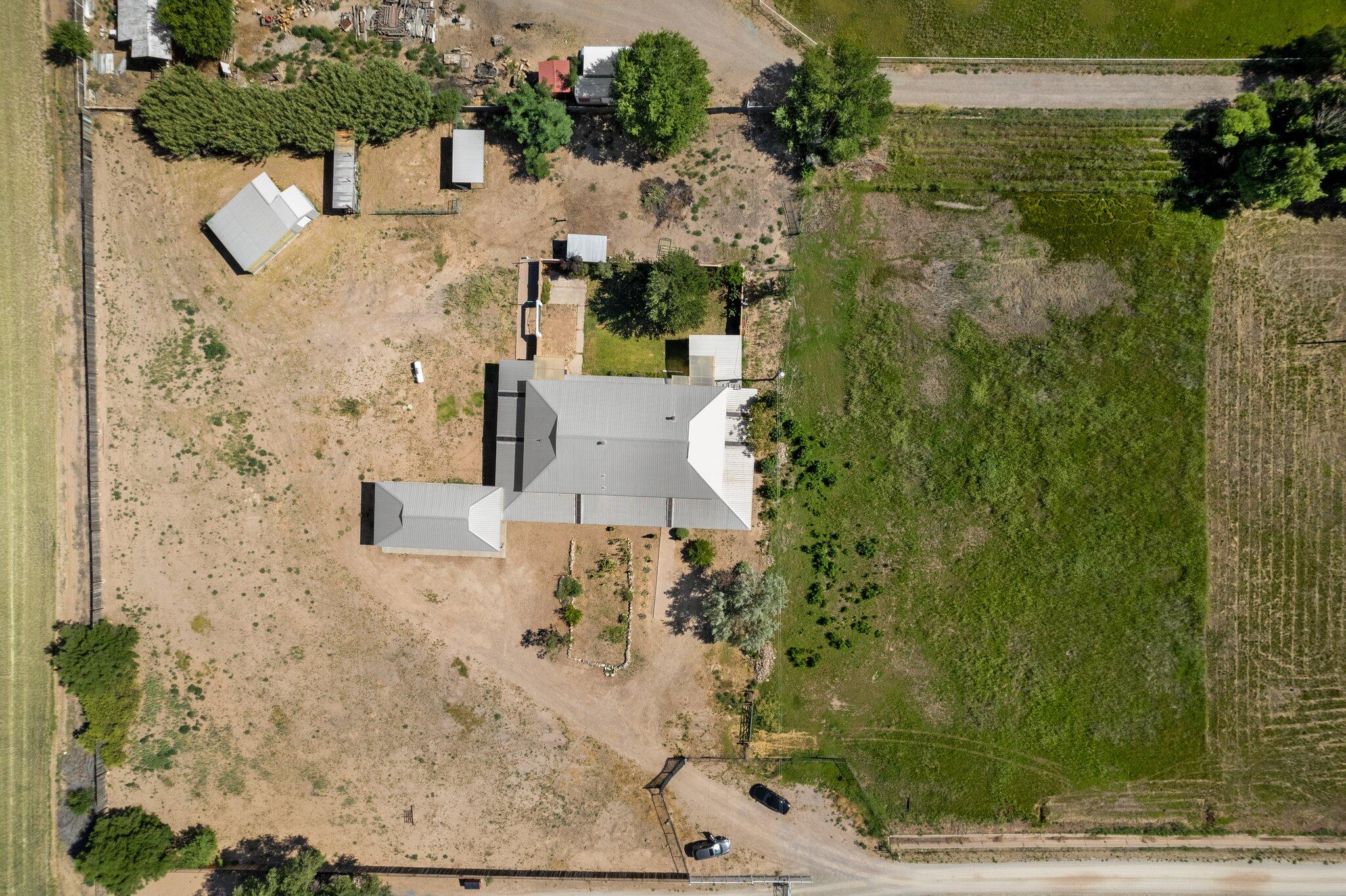 Photo 63 of 67 of 82 Edmundo Road house
