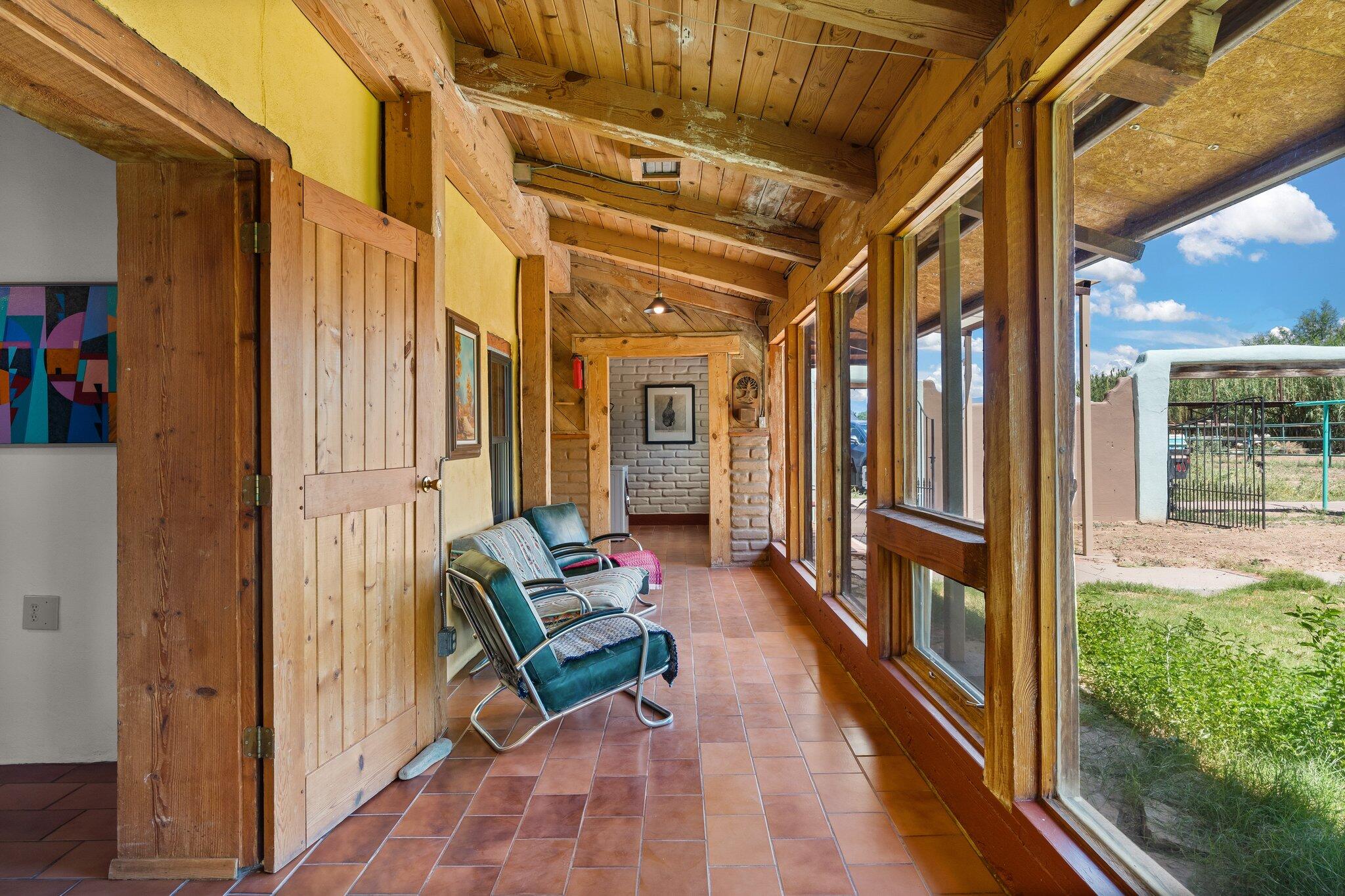 Photo 20 of 67 of 82 Edmundo Road house