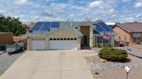 Homes For Sale - 701 Chaps Road<br/> Rio Rancho, NM 87124