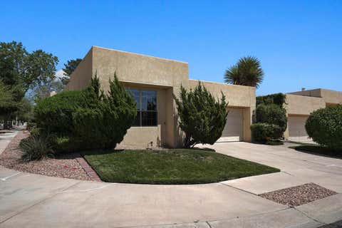 Homes For Sale - 7936 Woodridge Drive<br/> Bernalillo County, Albuquerque, NM 87109