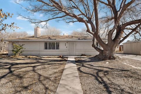 3610 El Porvenir Circle SW Albuquerque NM 87105