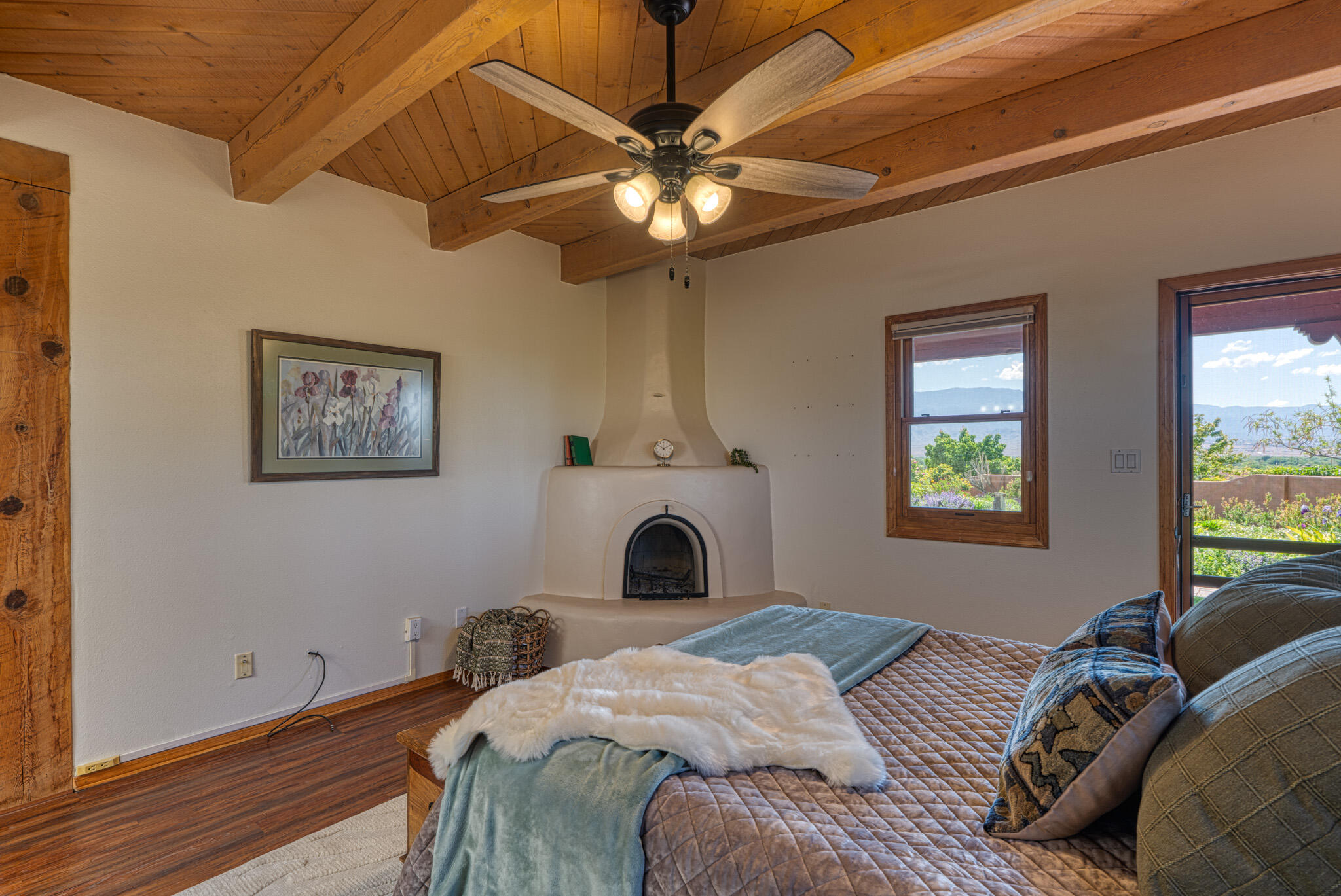 1317 W Meadowlark Lane, Corrales, New Mexico image 28