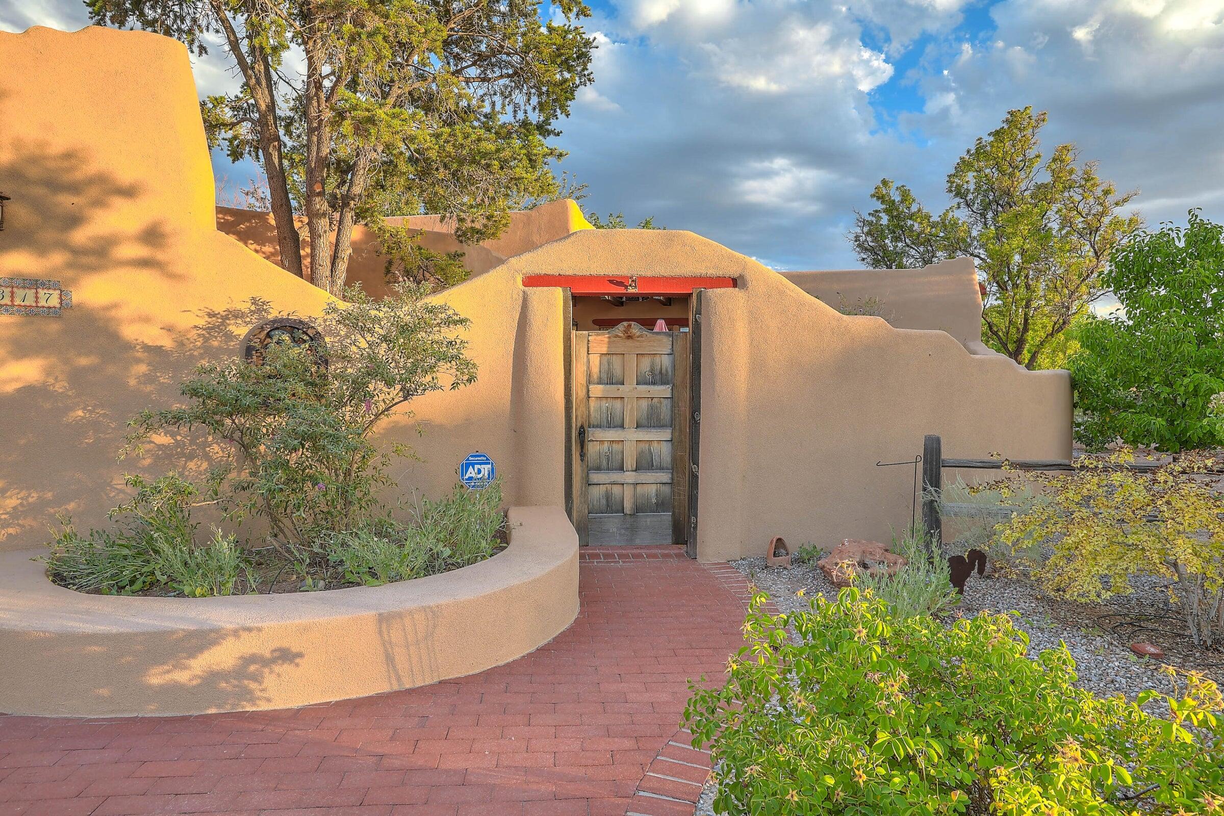 1317 W Meadowlark Lane, Corrales, New Mexico image 15