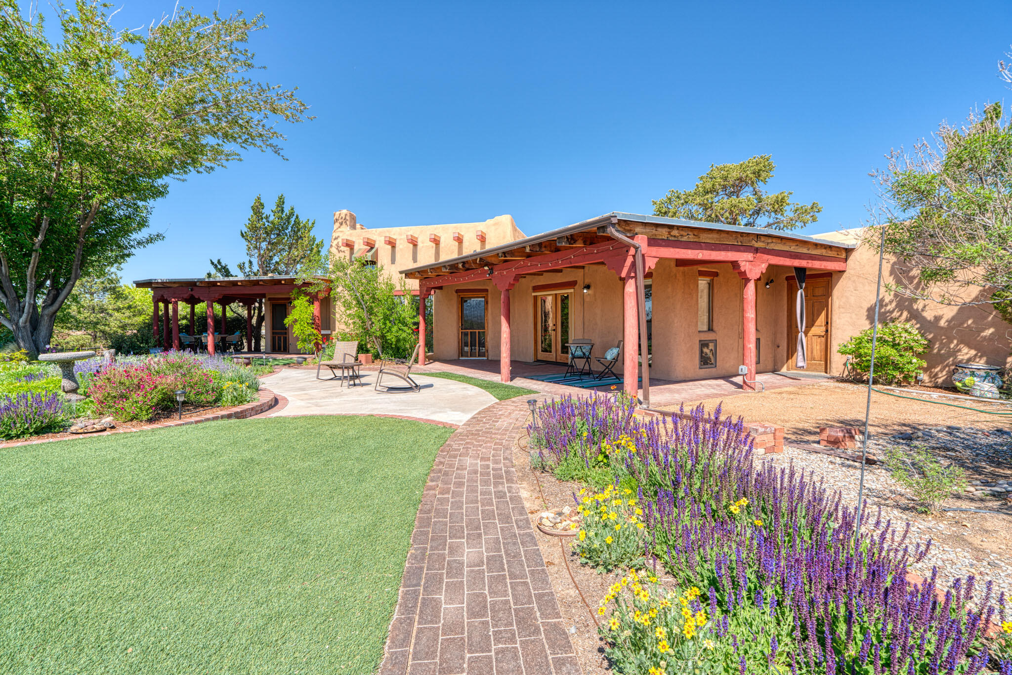 1317 W Meadowlark Lane, Corrales, New Mexico image 44