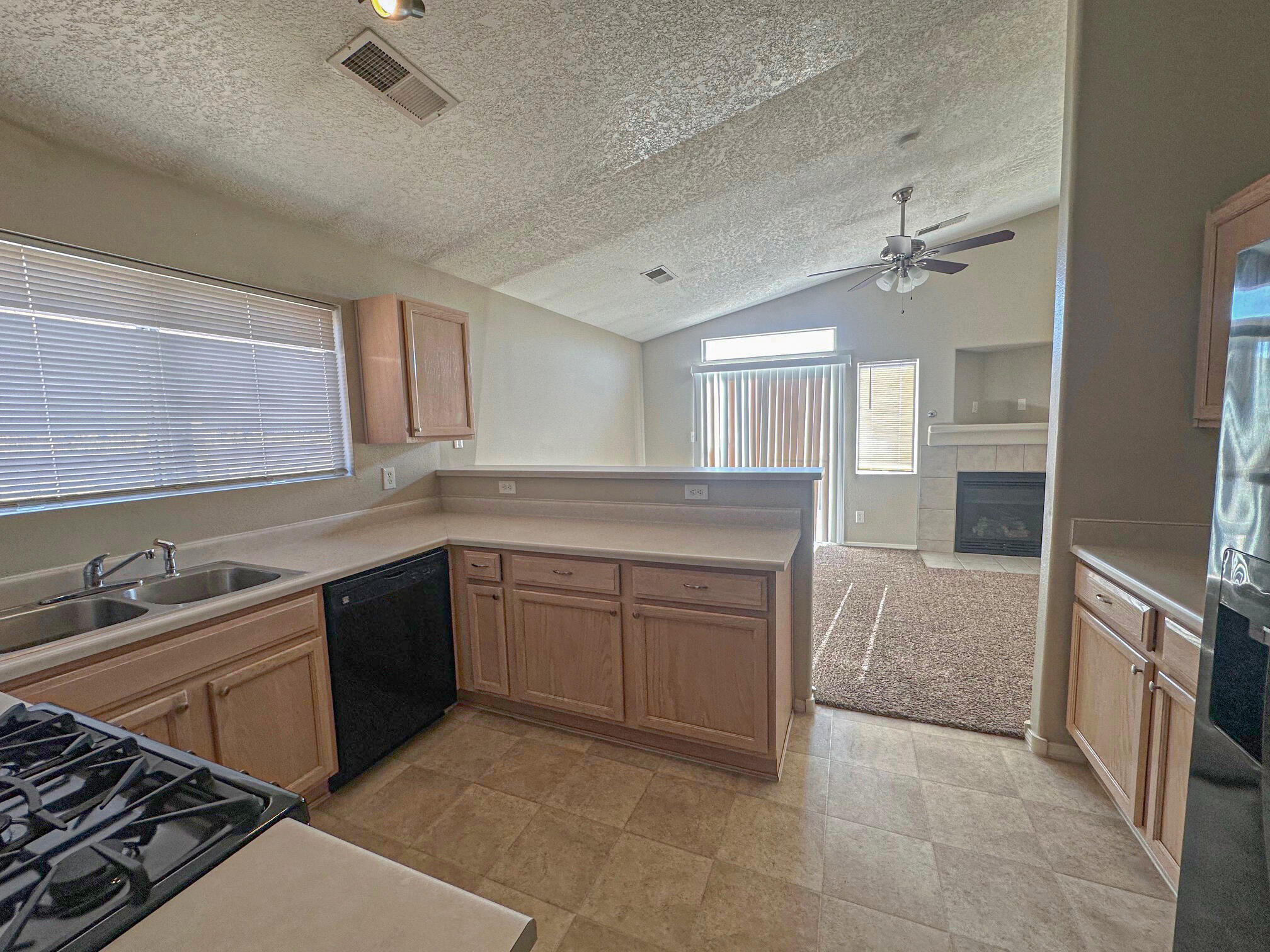 10008 Ladder Ranch Lane, Albuquerque, New Mexico image 8