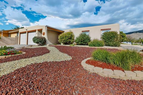 1400 WILLYS KNIGHT Drive NE Albuquerque NM 87112
