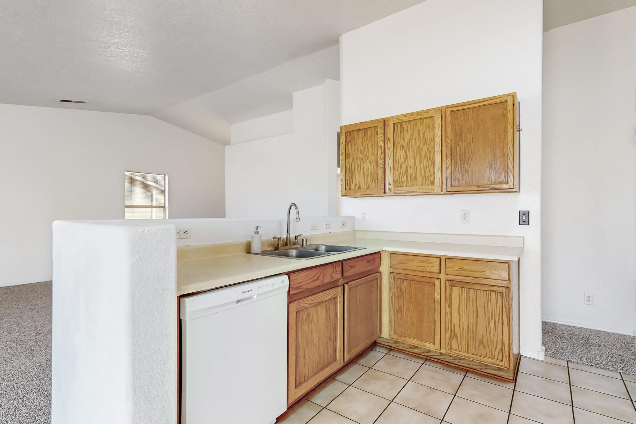 7105 Hartford Hills Drive, Rio Rancho, New Mexico image 17