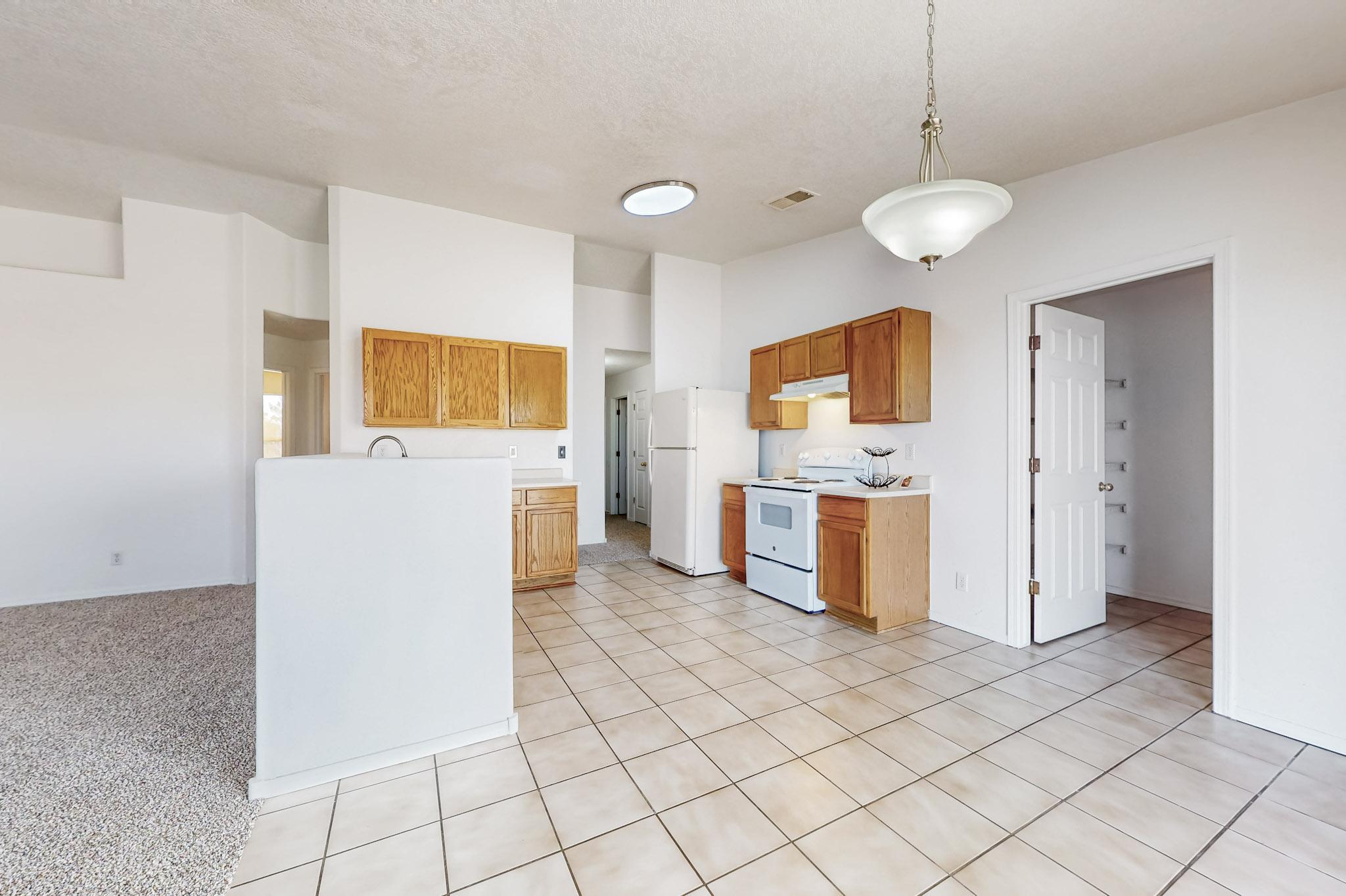 7105 Hartford Hills Drive, Rio Rancho, New Mexico image 18