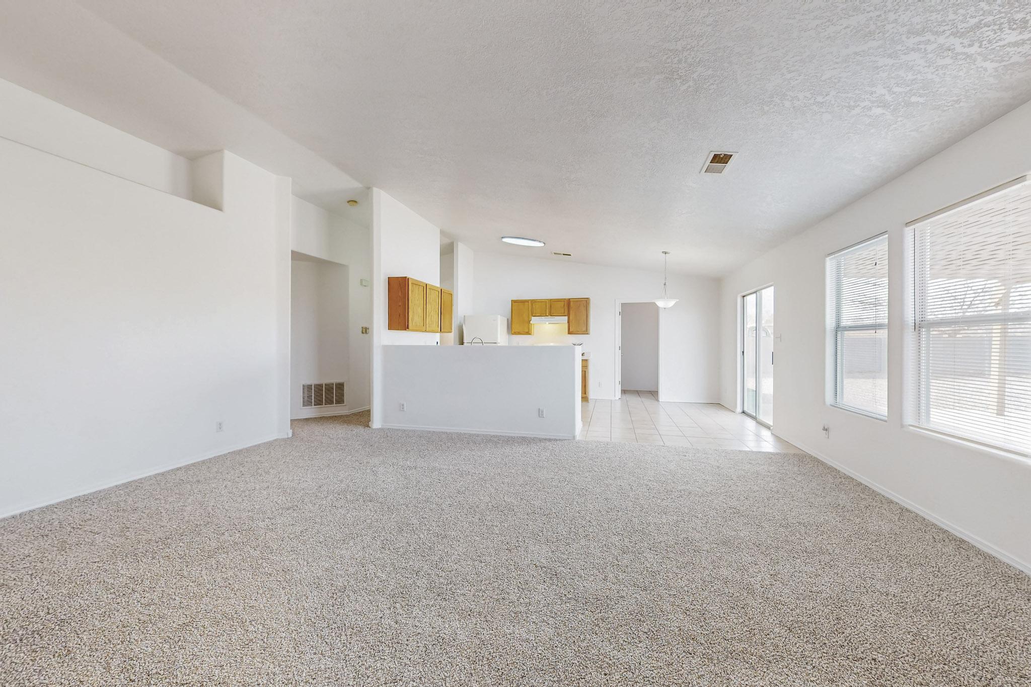 7105 Hartford Hills Drive, Rio Rancho, New Mexico image 9