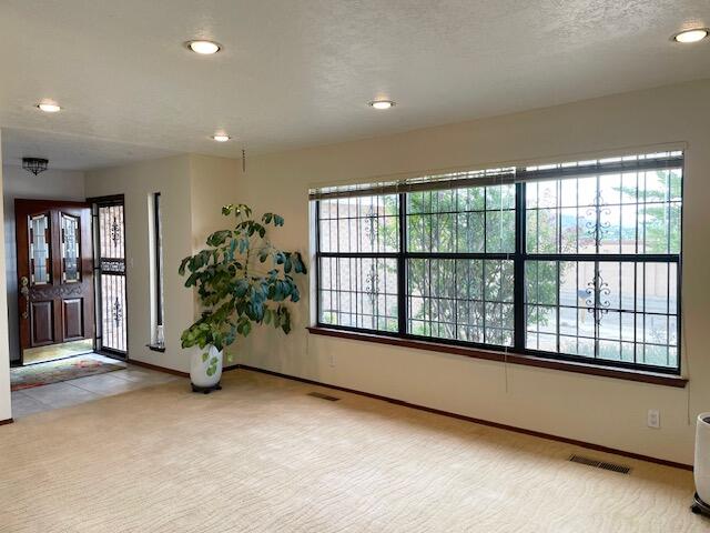 12701 CALLE CEDRO NE