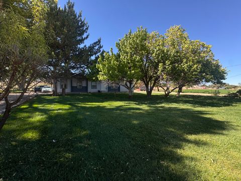 Photo of 823 Highway 116, Bosque, NM 87006 (MLS # 1092574)