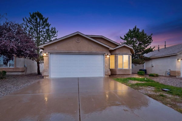617 SUNNY MEADOWS DR NE, RIO RANCHO, NM 87144 - Image 95556a2e5d3fdec94e1aac44f882a464/1784857982