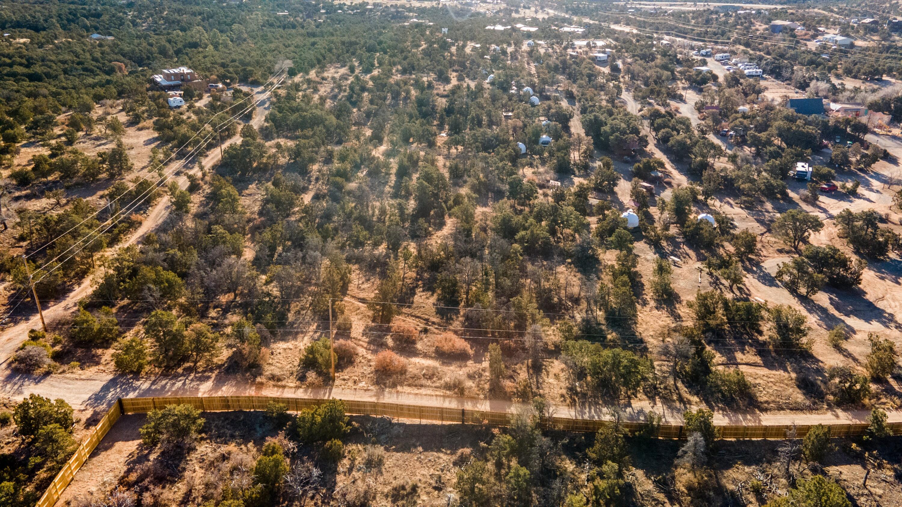 16 Apache Creek Road, Santa Fe, New Mexico image 1