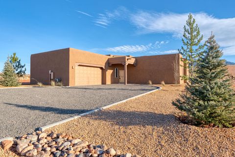 2 Bobcat Court Placitas NM 87043