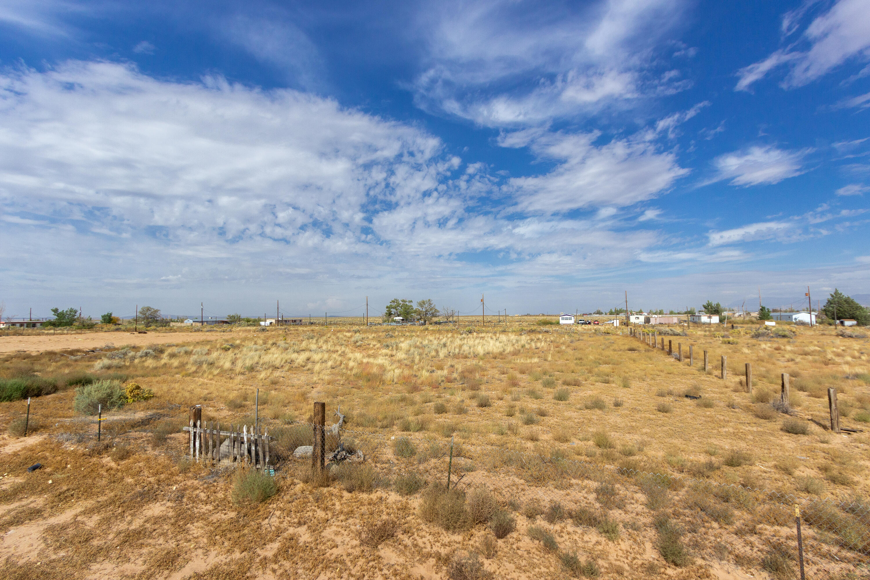 9 Parra Lane, Los Lunas, New Mexico image 3