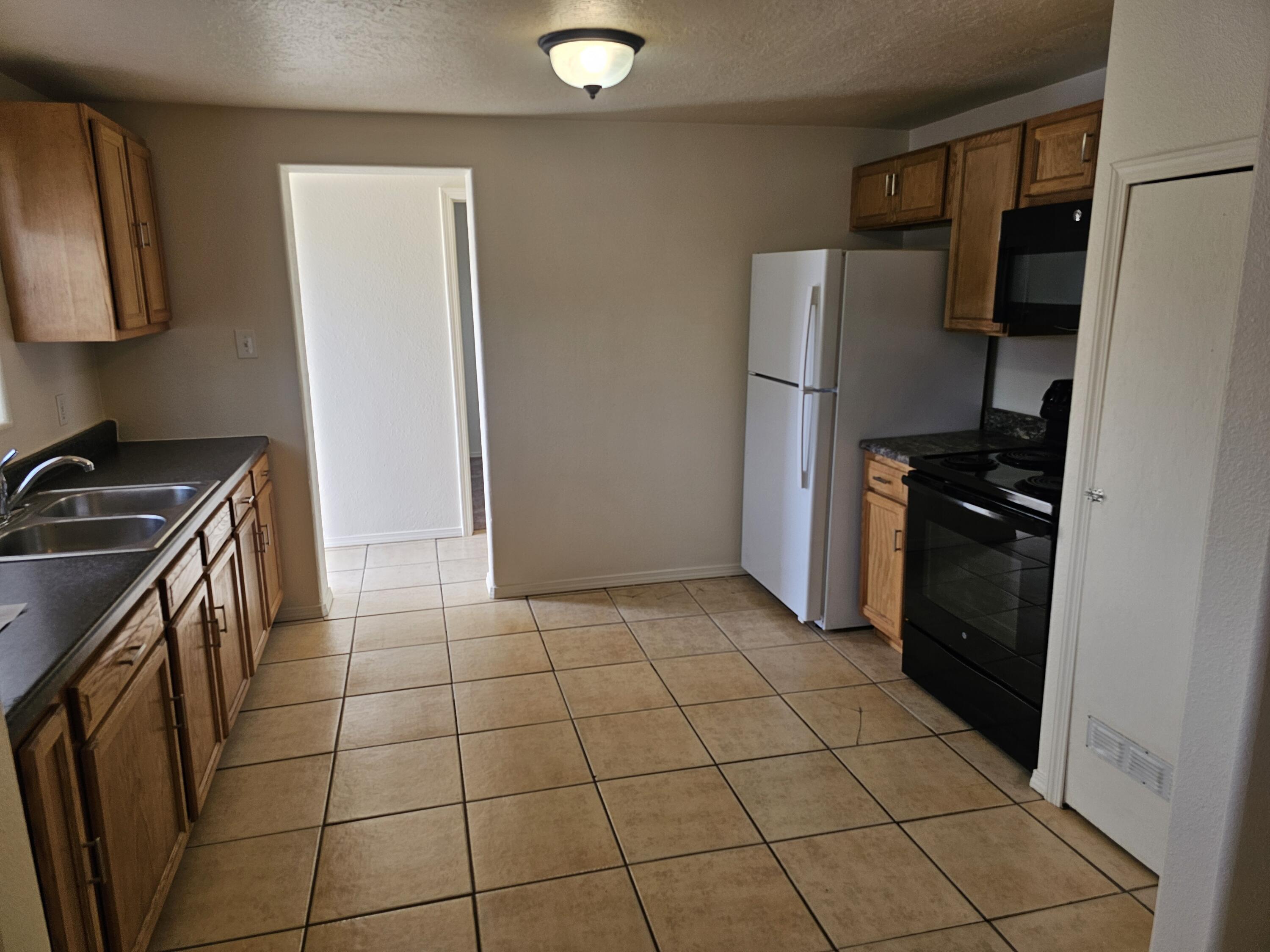 537 Pecos Avenue, Santa Rosa, New Mexico image 5