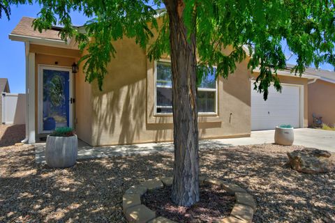 Homes For Sale - 5759 Pinon Altos Road<br/> Albuquerque, NM 87114