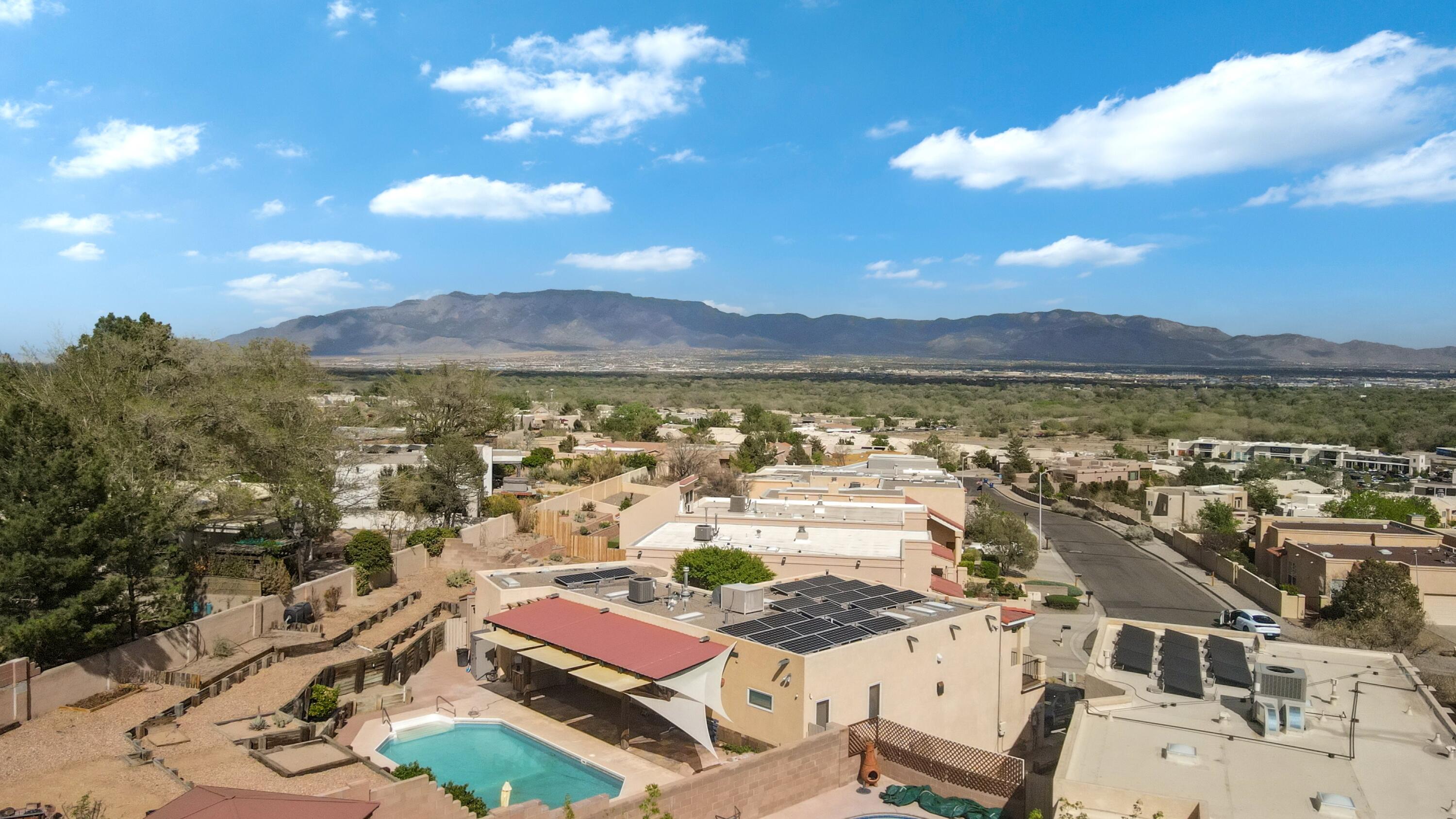 5427 La Colonia Drive, Albuquerque, New Mexico image 2