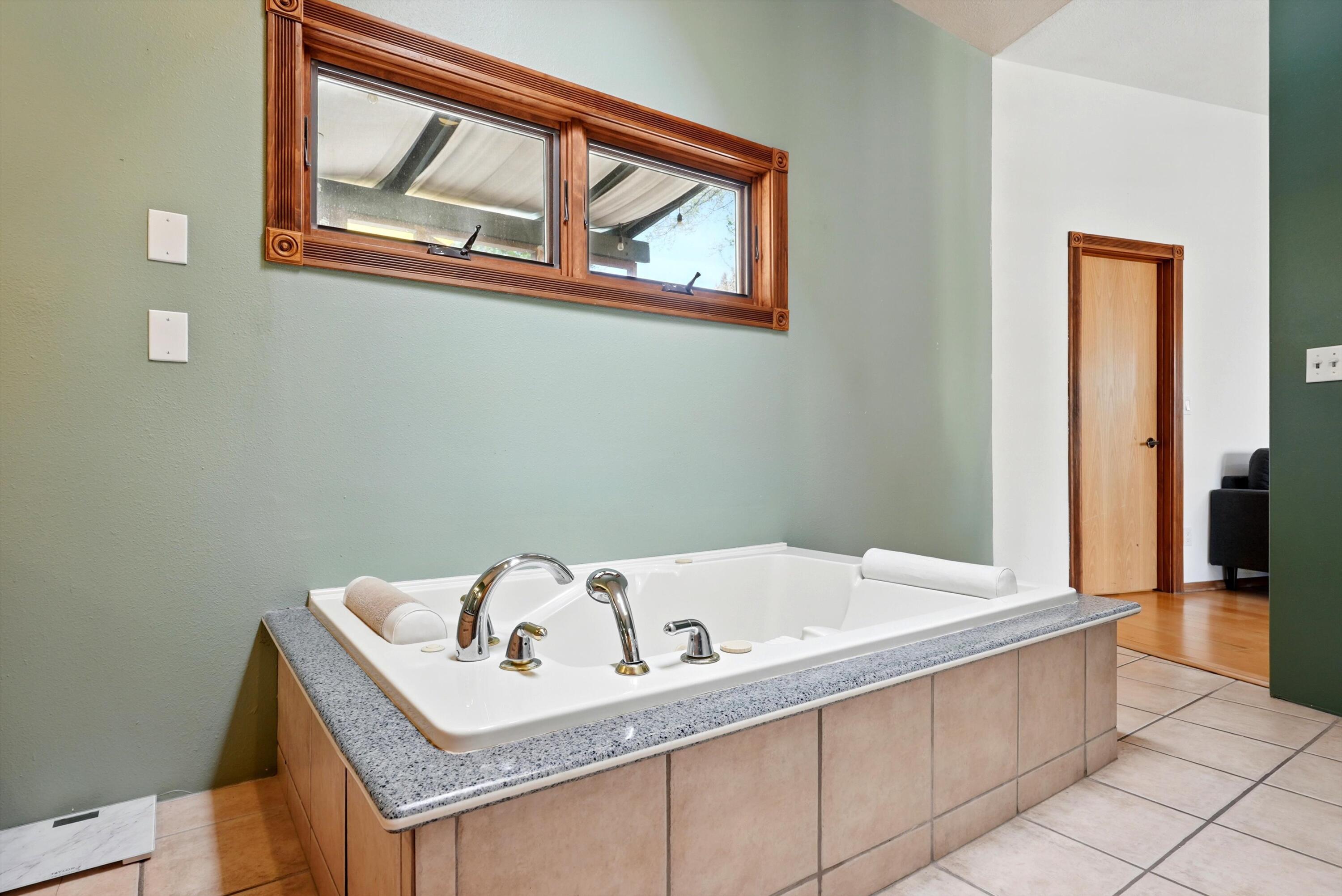 5427 La Colonia Drive, Albuquerque, New Mexico image 35