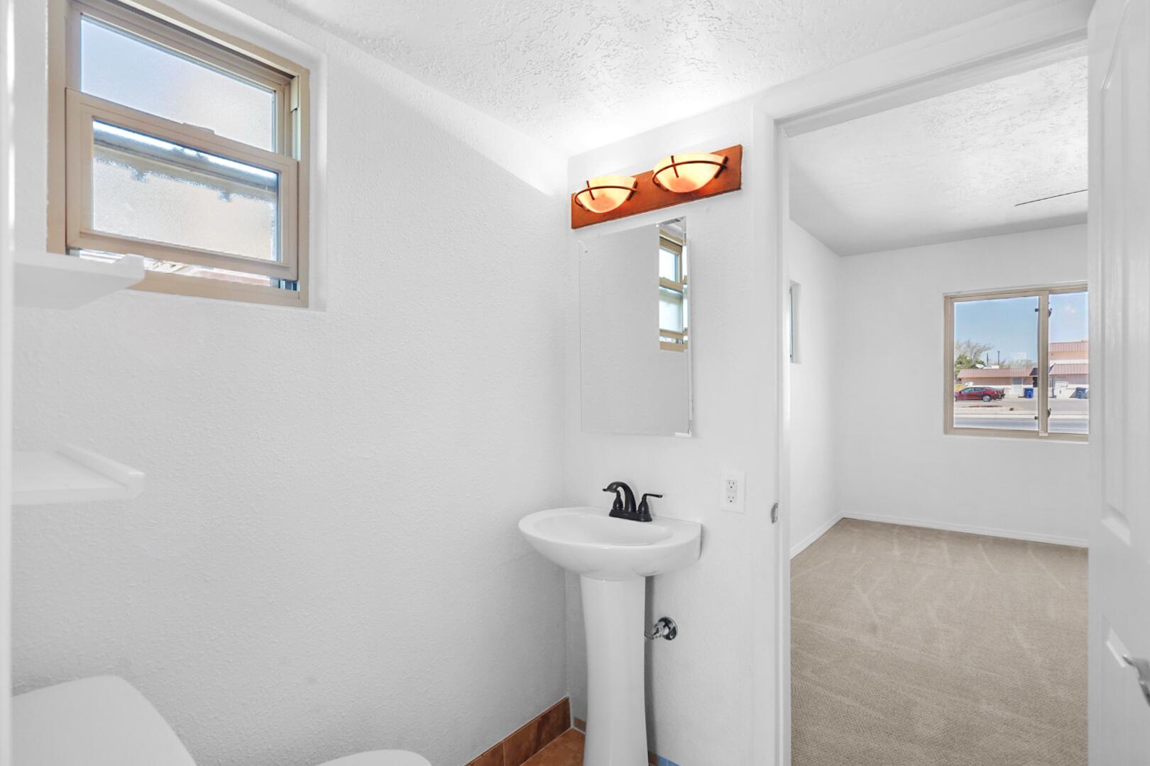 9014 Candelaria Road, Albuquerque, New Mexico image 22