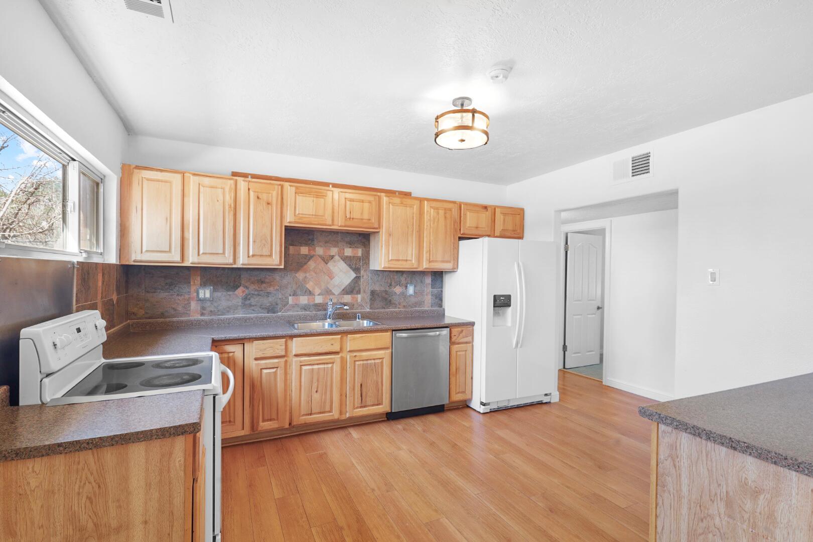 9014 Candelaria Road, Albuquerque, New Mexico image 16