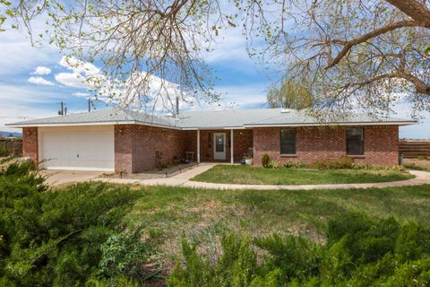 Photo of 31 Dunkin Road, Edgewood, NM 87015 (MLS # 1102422)