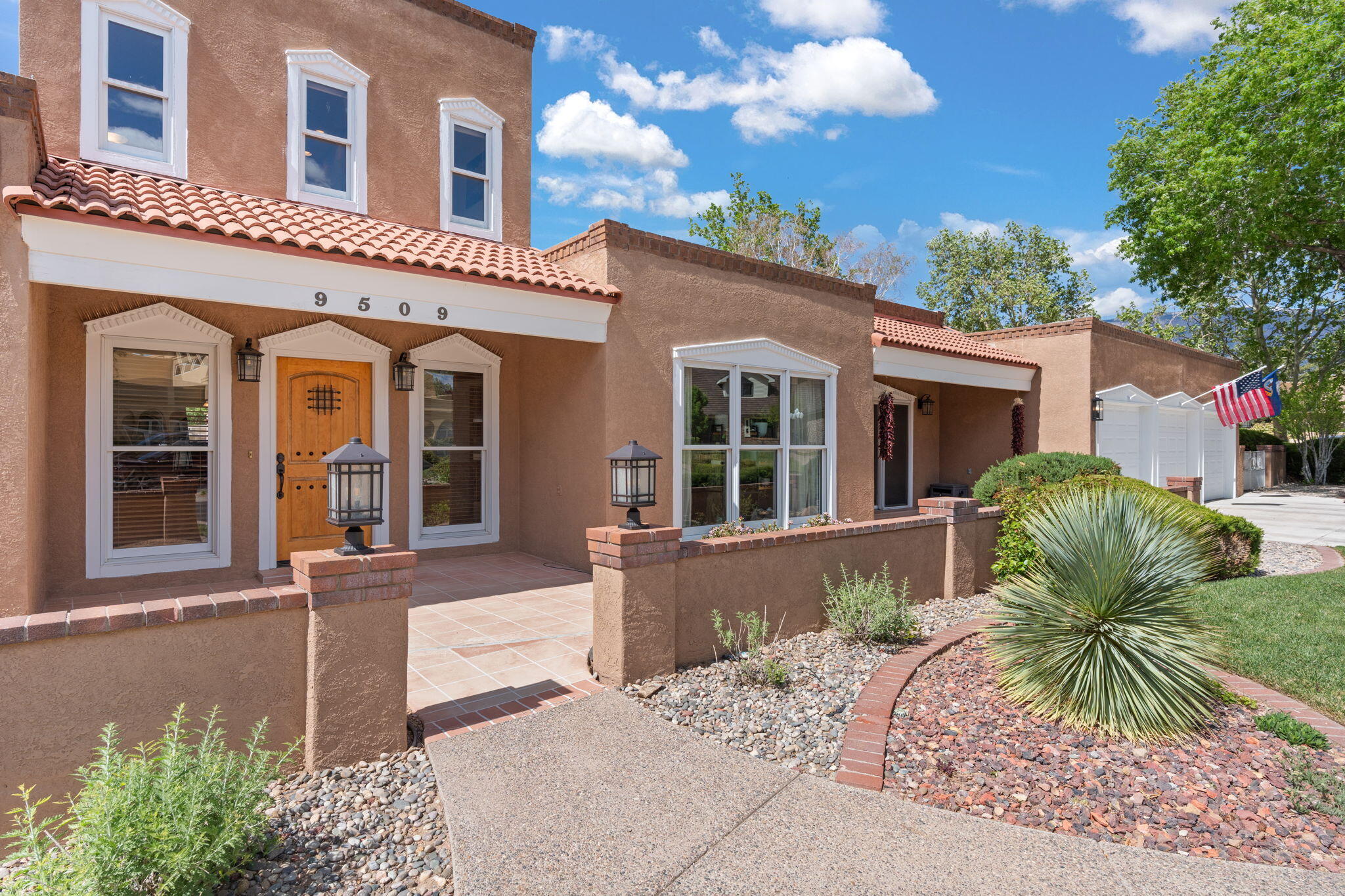 9509 Seabrook Drive, Albuquerque, New Mexico image 4