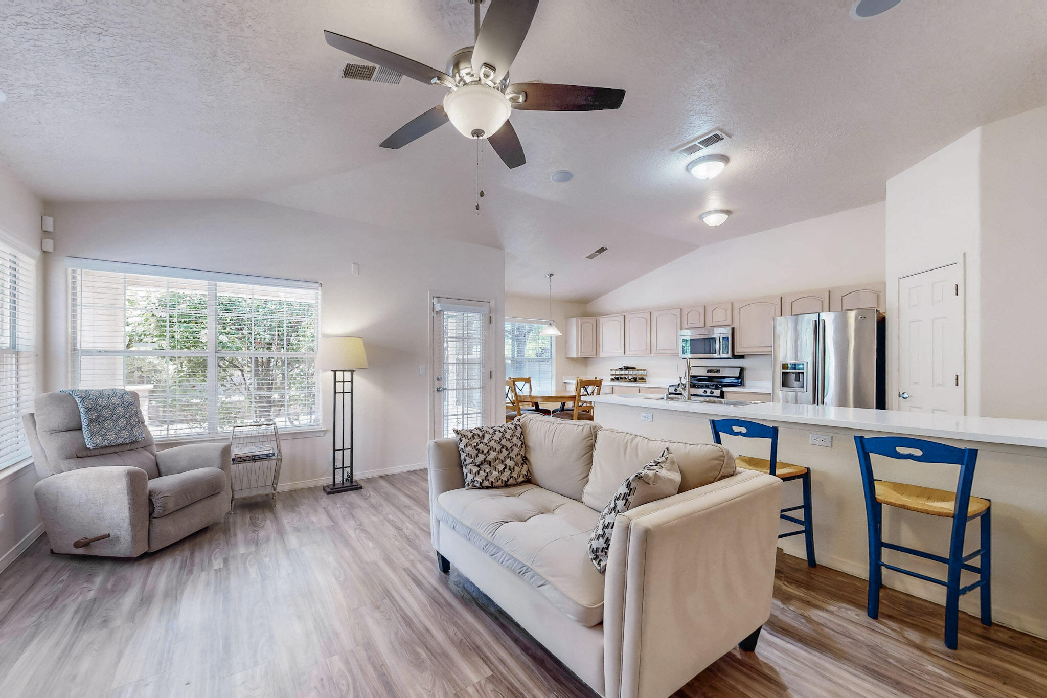 8608 Hampton Avenue, Albuquerque, New Mexico image 19