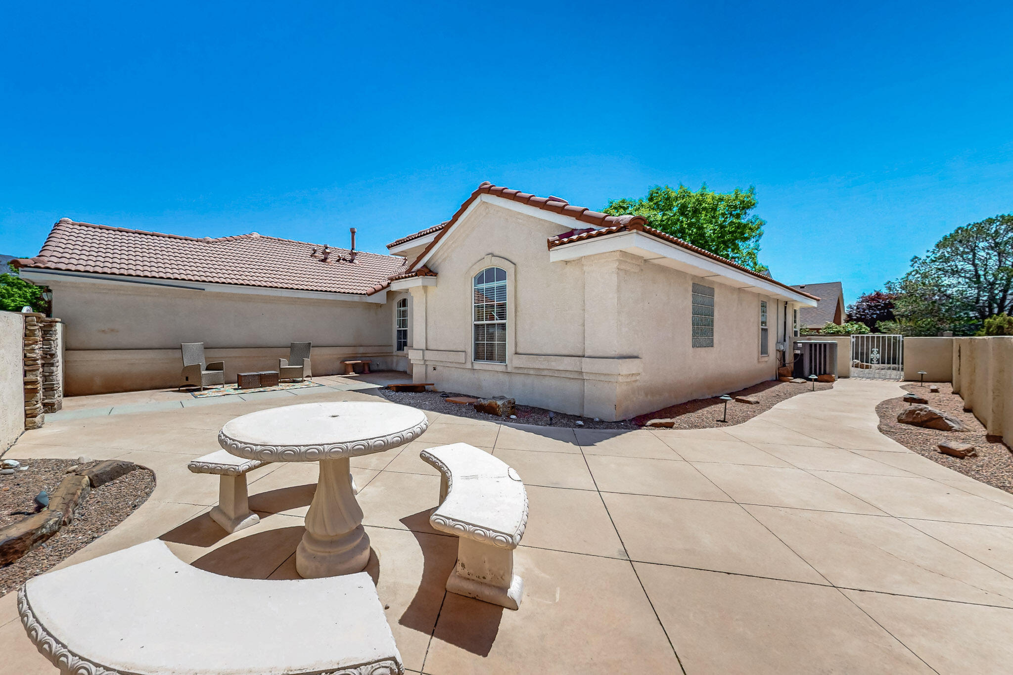 8608 Hampton Avenue, Albuquerque, New Mexico image 46