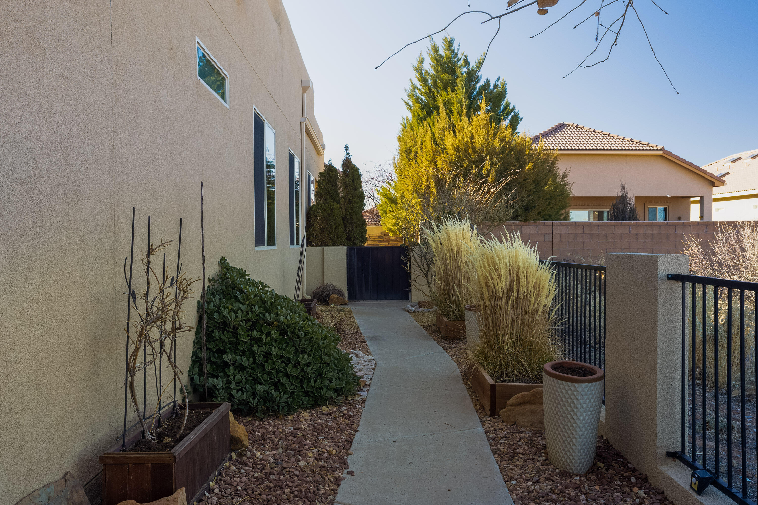 863 Evening Primrose Lane, Bernalillo, New Mexico image 28