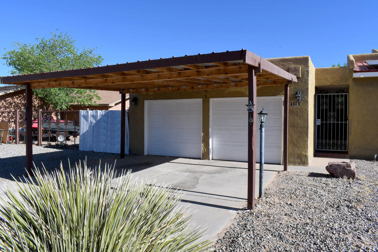 4803 Leon Grande Avenue SE