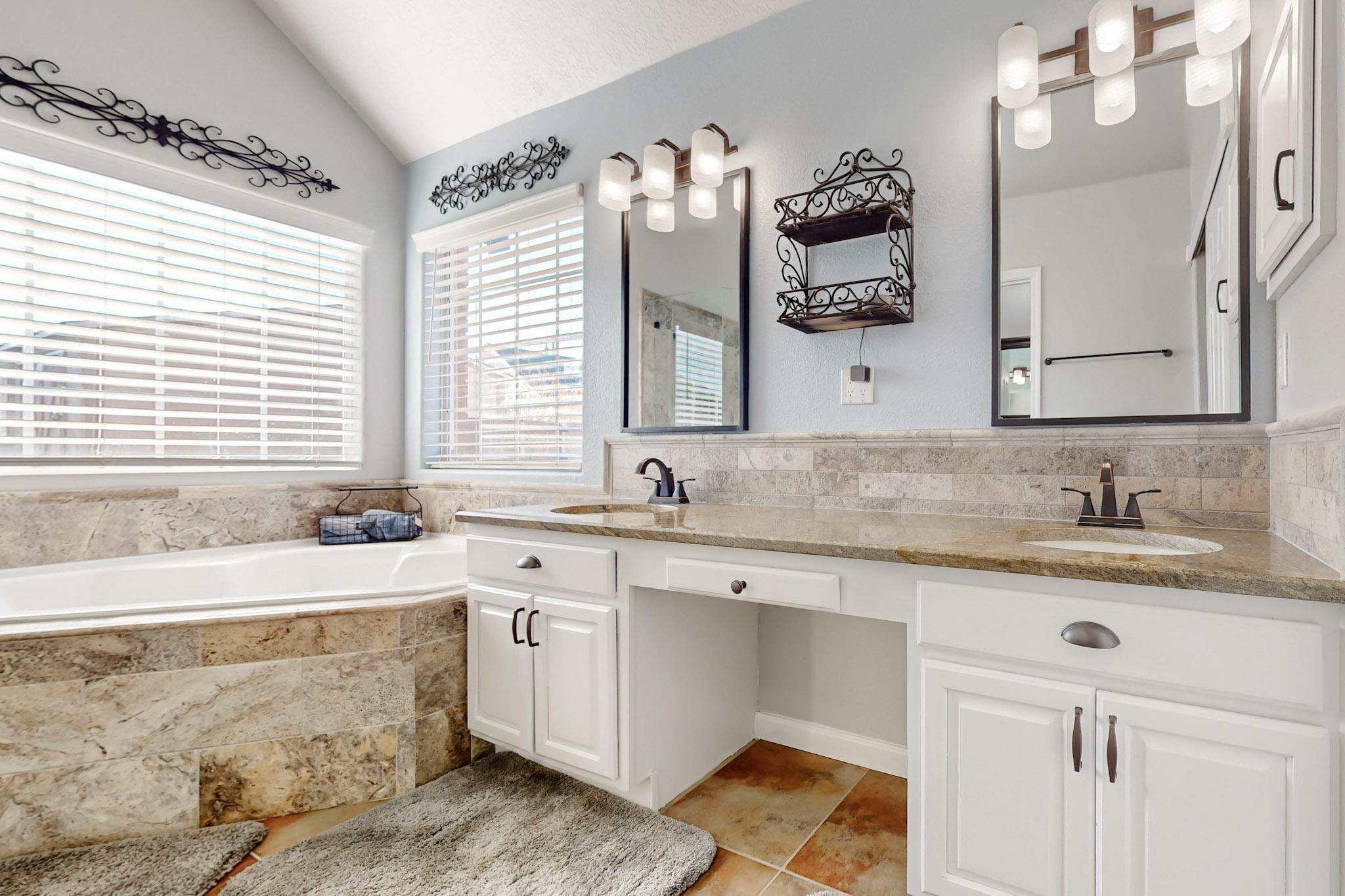 4224 Ridgemont Avenue, Albuquerque, New Mexico image 47