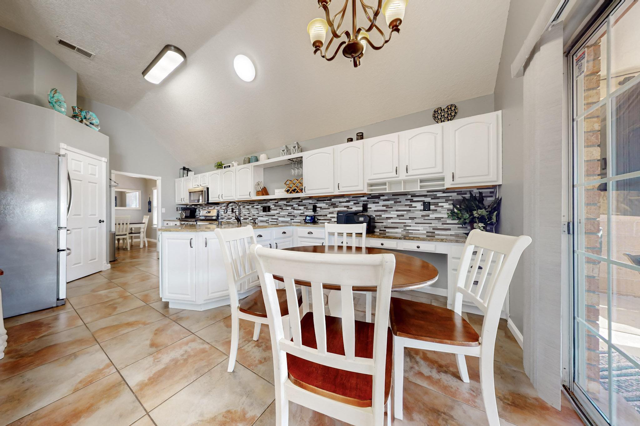 4224 Ridgemont Avenue, Albuquerque, New Mexico image 40
