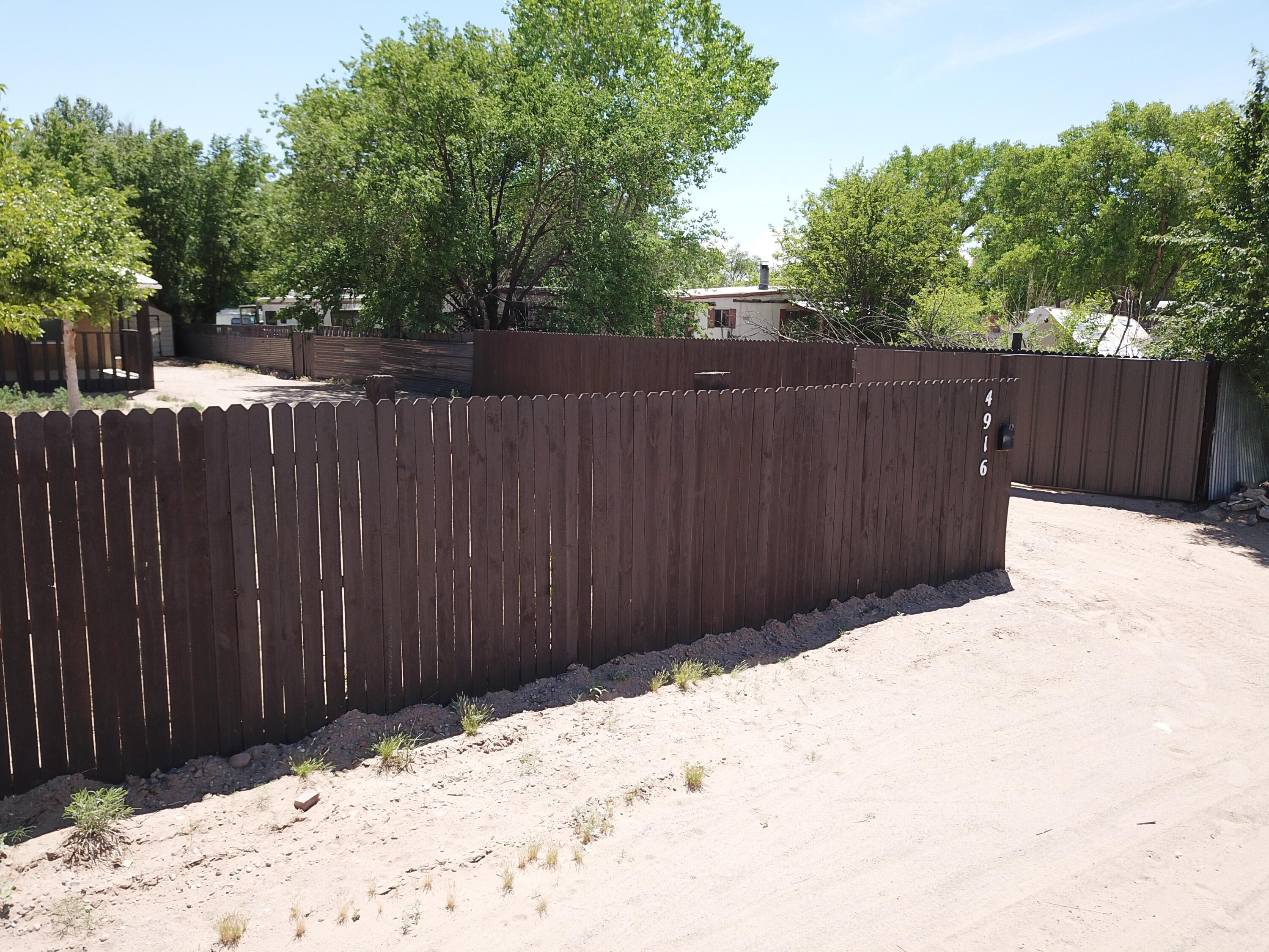 Photo 6 of 27 of 4916 Moore Circle mobile home