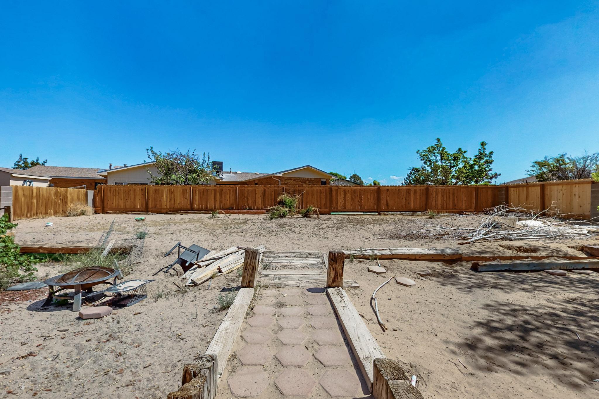 916 Lee Trevino Drive, Rio Communities, New Mexico image 38
