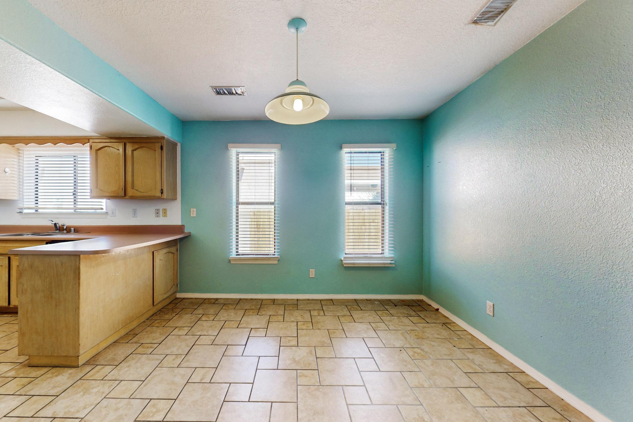 916 Lee Trevino Drive, Rio Communities, New Mexico image 14