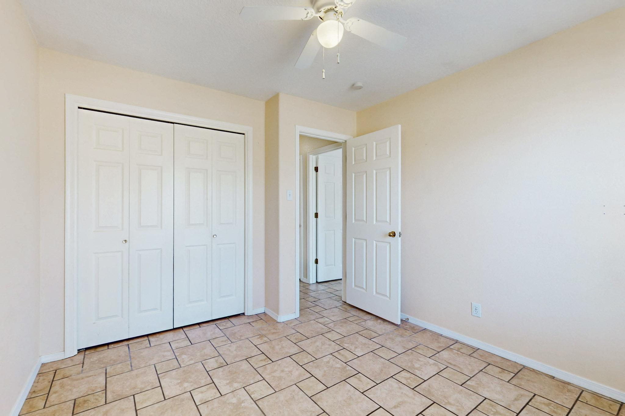 916 Lee Trevino Drive, Rio Communities, New Mexico image 24