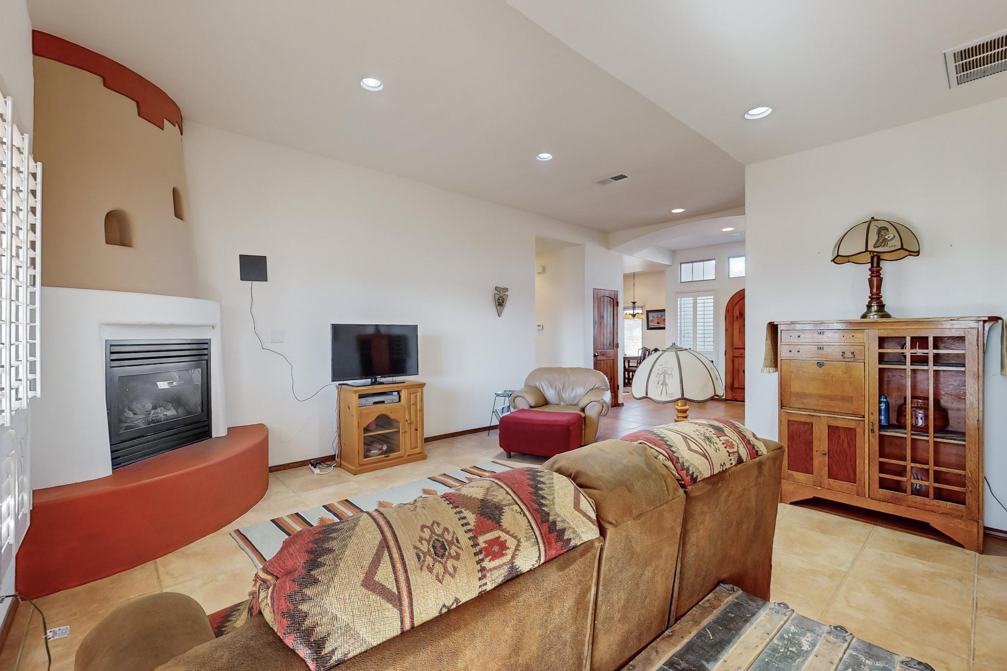 513 Taylor Road, Los Lunas, New Mexico image 7