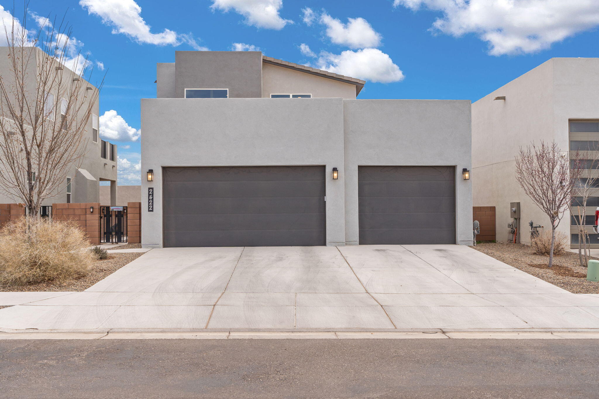 2422 Lynn Road, Rio Rancho, New Mexico image 1
