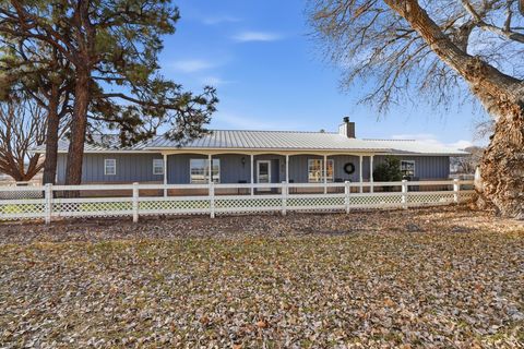 522 Clark Circle SW Albuquerque NM 87105