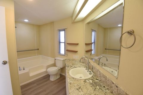 1048 Maverick Lane SE Albuquerque NM 87123