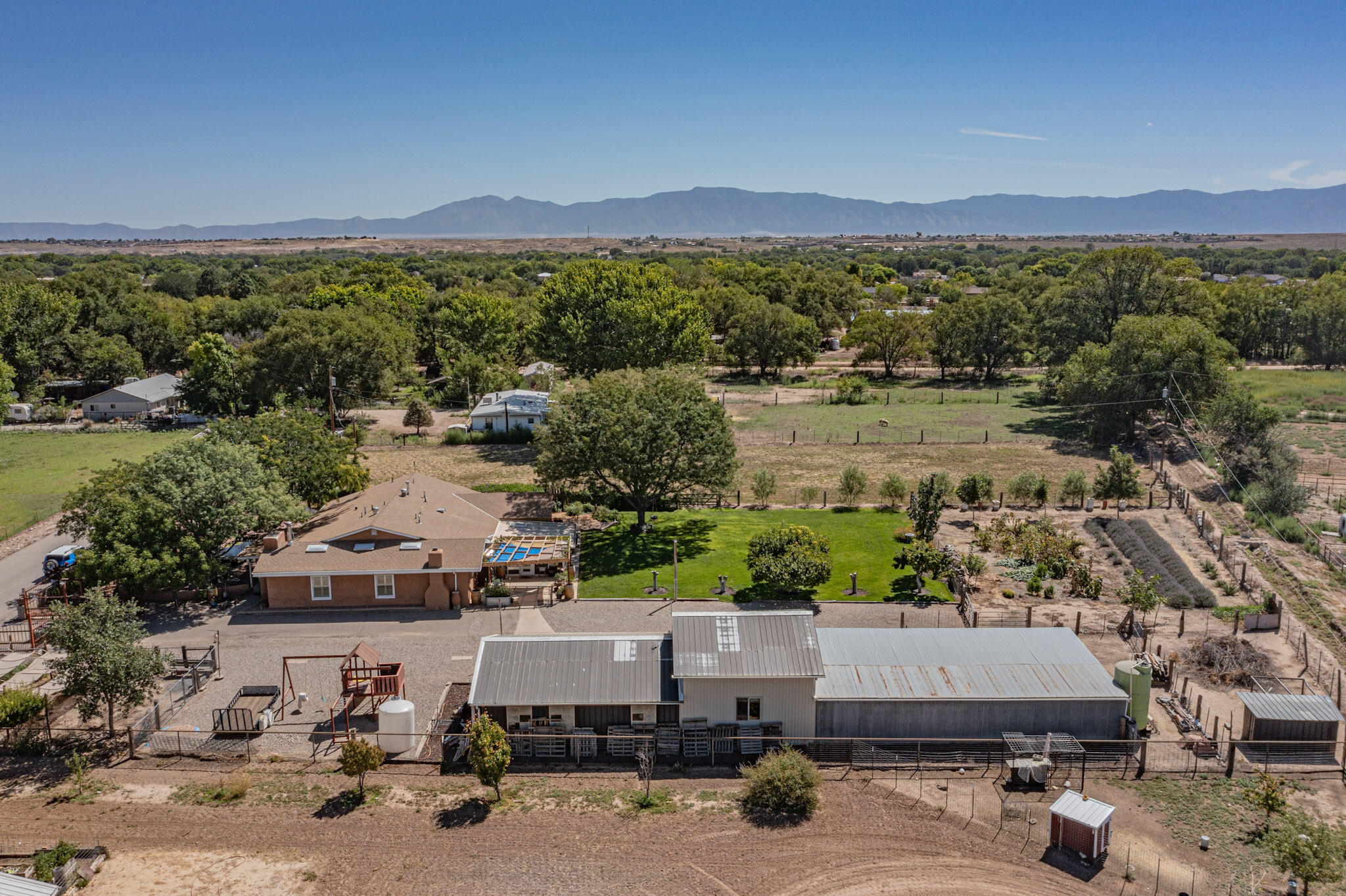 38 Elias Road, Los Lunas, New Mexico image 6