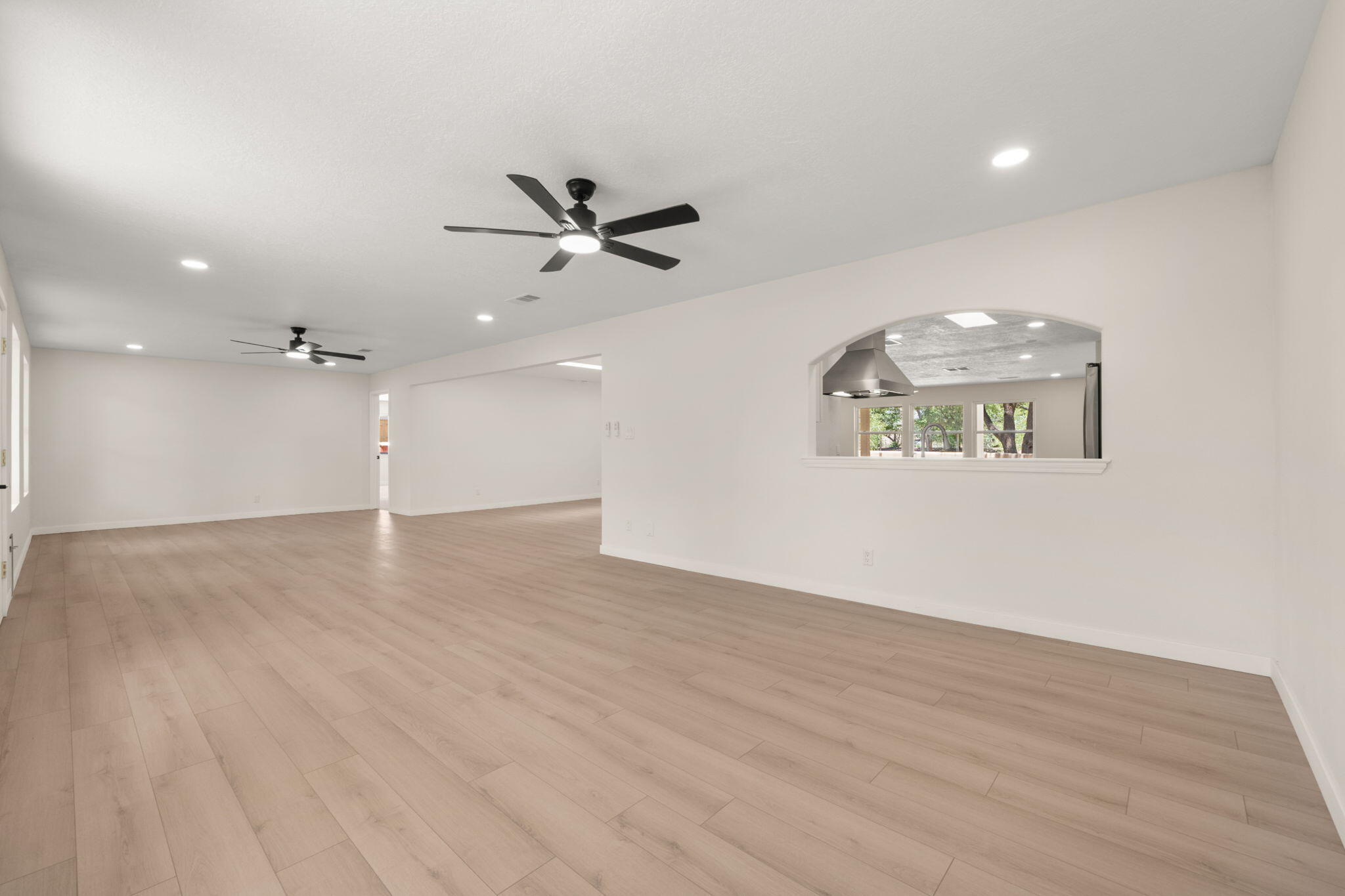 697 W Meadowlark Lane, Corrales, North Carolina image 35