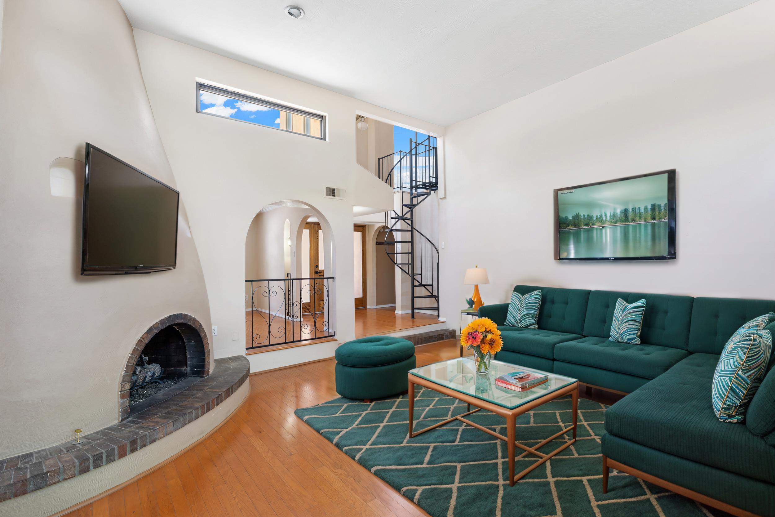 2704 La Charles Drive, Albuquerque, New Mexico image 10