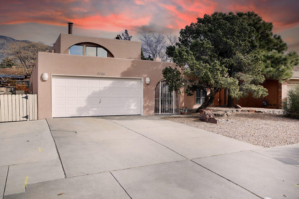 2704 La Charles Drive, Albuquerque, New Mexico image 1
