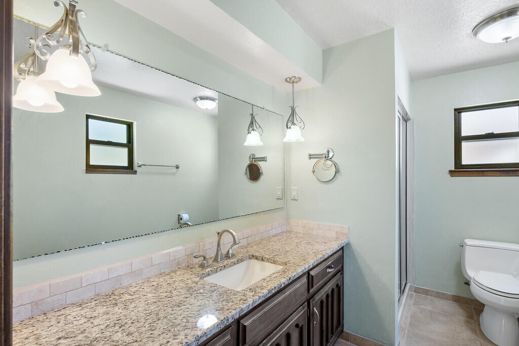 2704 La Charles Drive, Albuquerque, New Mexico image 33
