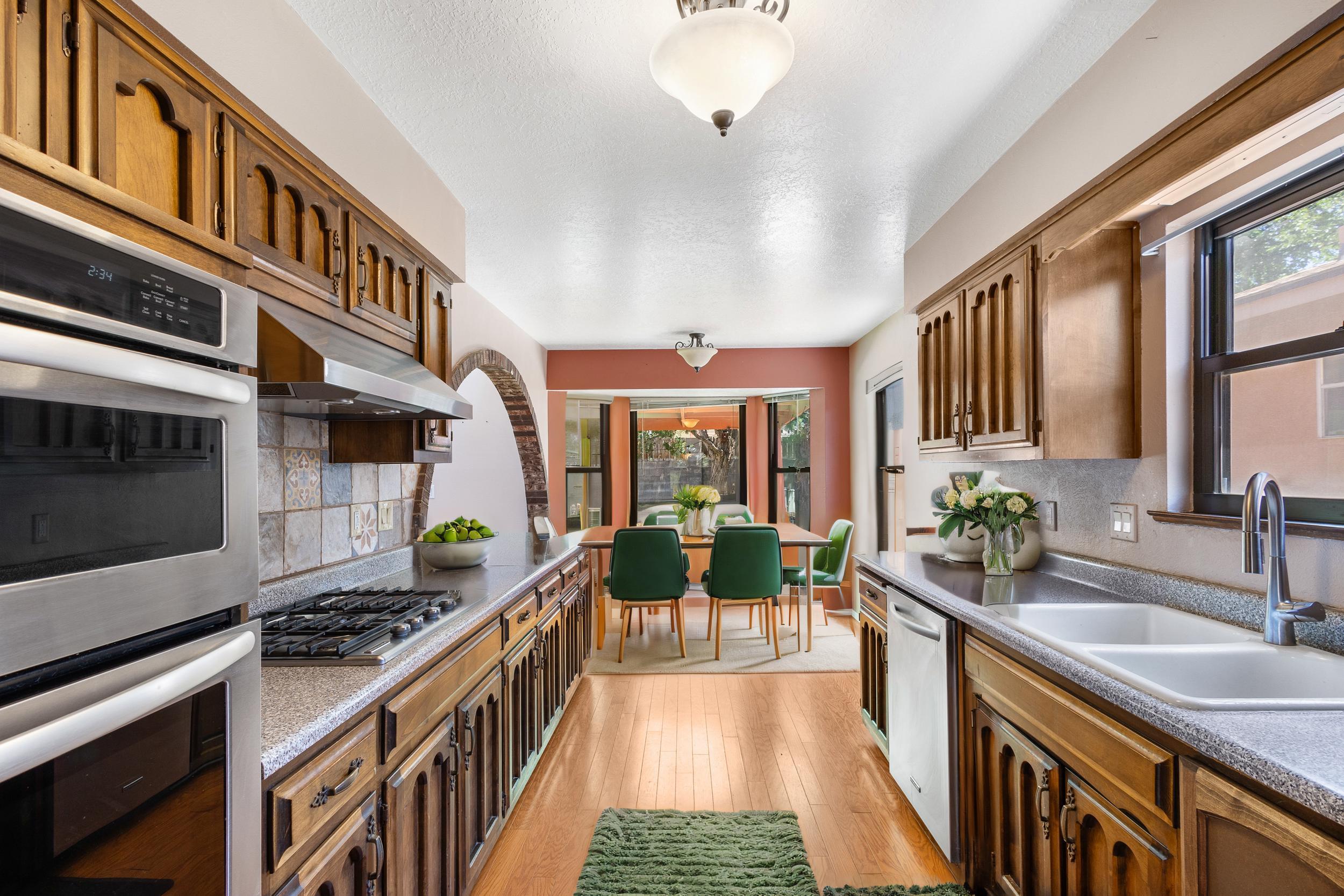 2704 La Charles Drive, Albuquerque, New Mexico image 17