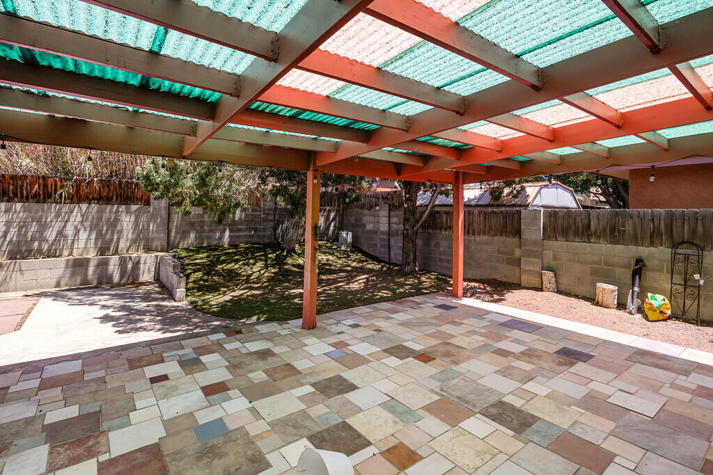2704 La Charles Drive, Albuquerque, New Mexico image 22