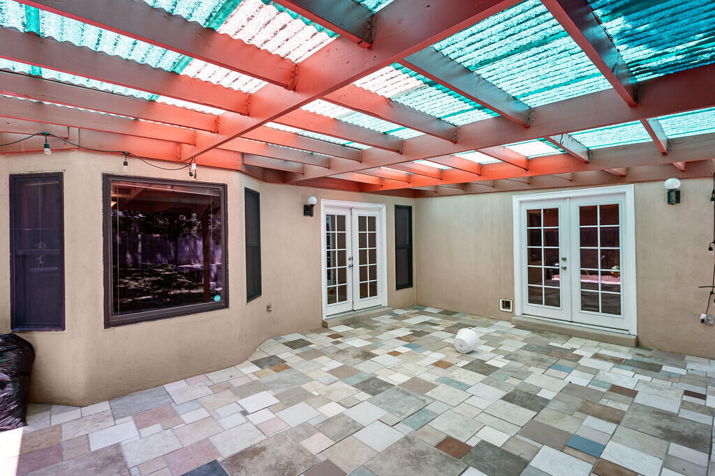 2704 La Charles Drive, Albuquerque, New Mexico image 24