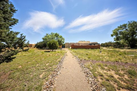 Photo of 19 Tierra Del Sol Road, Edgewood, NM 87015 (MLS # 1096689)